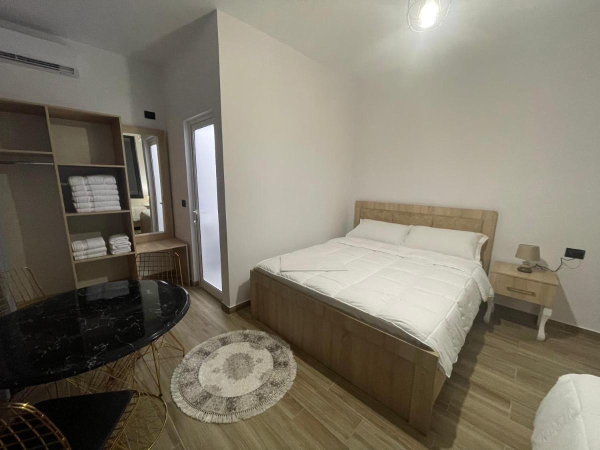 Four Generation Hotel Shiroka Luaran gambar