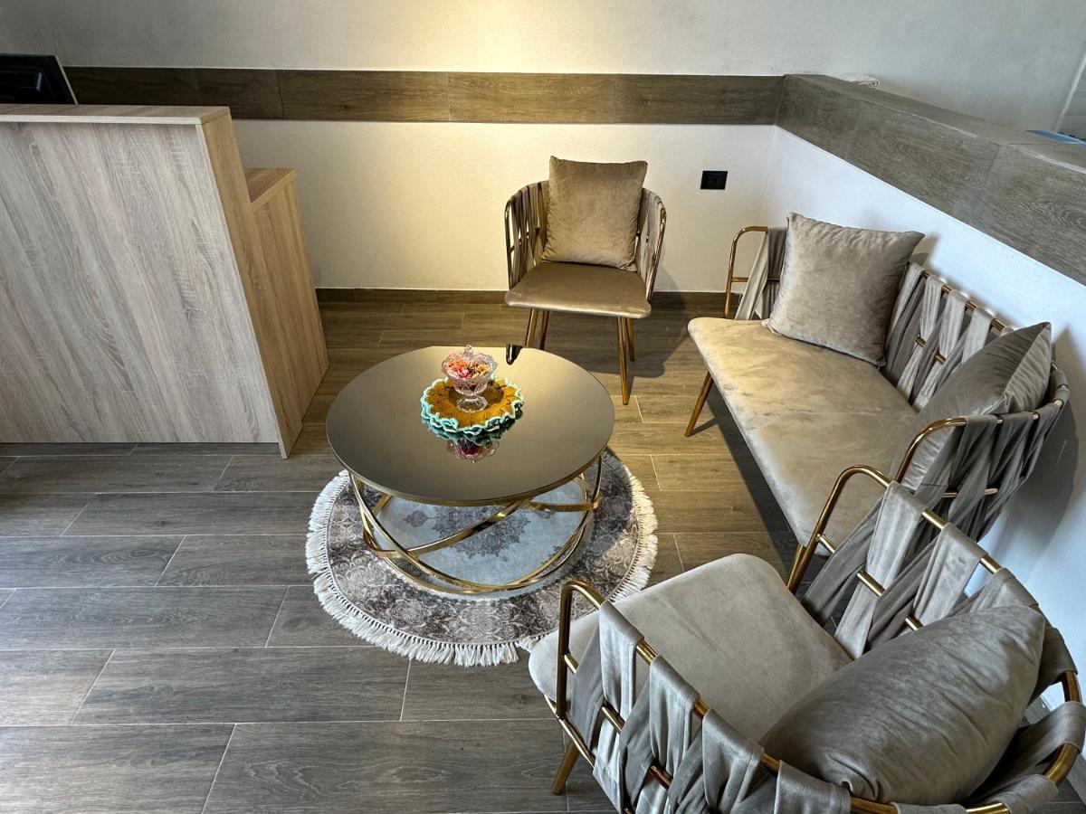 Four Generation Hotel Shiroka Luaran gambar